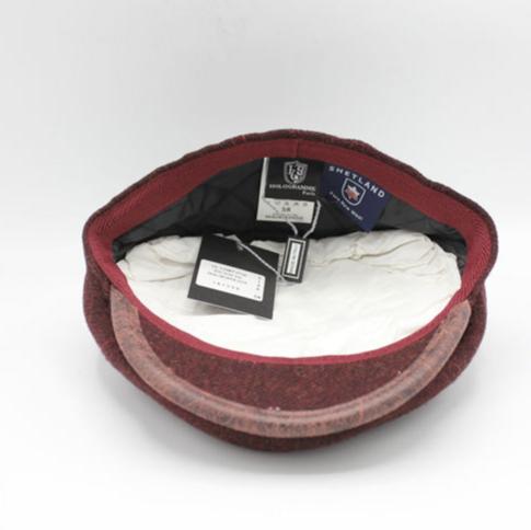 The "First Class Burgundy" Flat Cap by Hologramme Paris