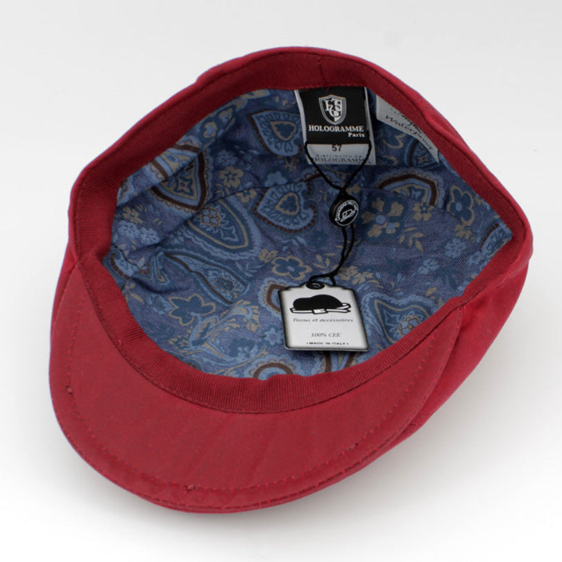 The Waterproof Waxed Cotton Pub Cap – Red by Hologramme Paris