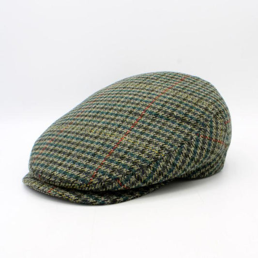 The "Holiday Houndstooth" Flat Cap by Hologramme Paris