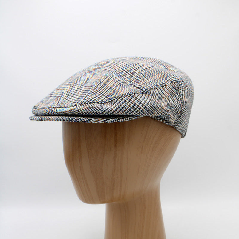 The Checkmate Linen Flat Cap by Hologramme Paris
