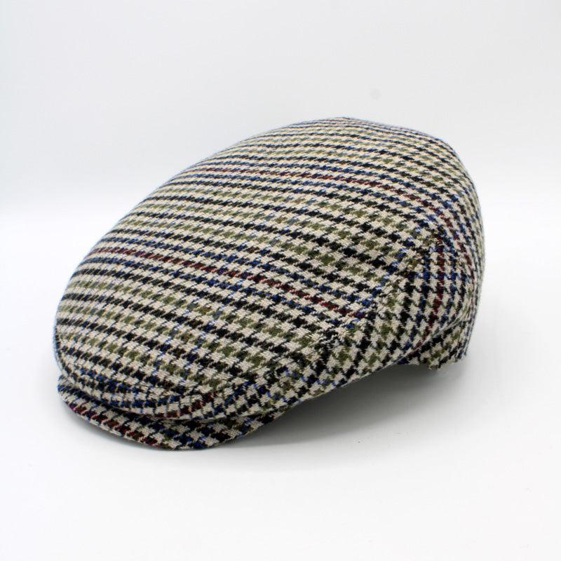 The "Winter Houndstooth" Flat Cap by Hologramme Paris