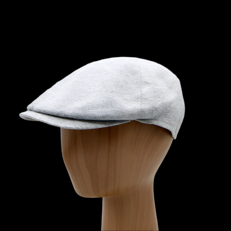 The "Contour" Light Gray Flat Cap by Hologramme Paris
