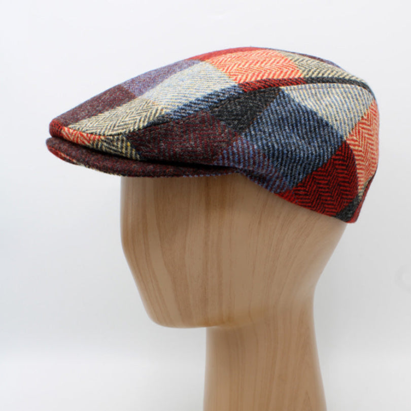 The Bright Herringcheck Flat Cap by Hologramme Paris