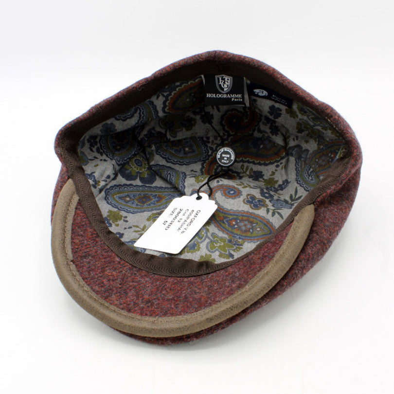 The "Regent - Burgundy Smoke" Newsboy Cap by Hologramme Paris