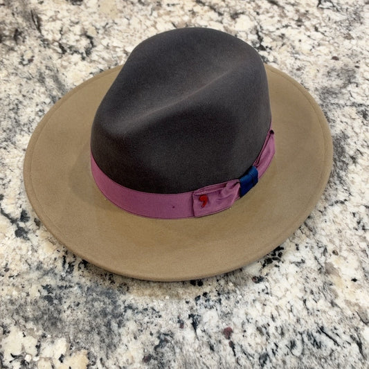 Alfonso D’Este Indiana fedora 35815 with charcoal gray crown and tan brim