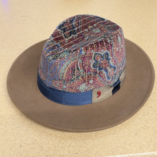 Alfonso D'Este paisley Sanremo fedora 42061 with brown wool felt brim and navy-and-taupe ribbon