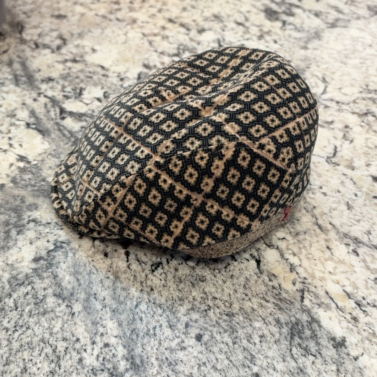 Alfonso d’Este Matera cap 47557, side view