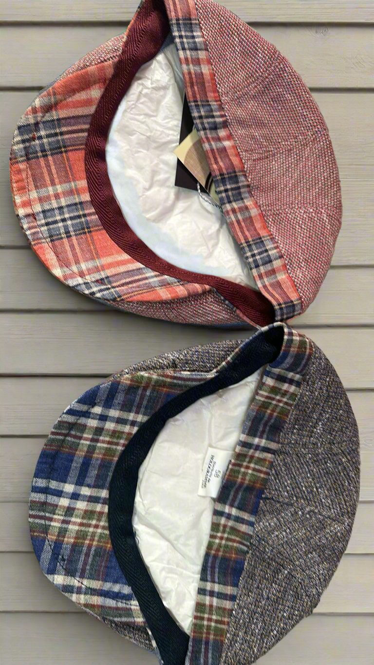 The "Weekend" - Reds Italian Linen Cap by Hologramme Paris