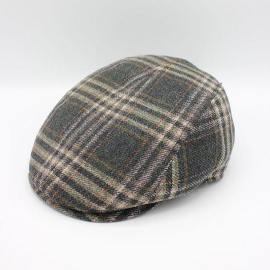 The "Green Plaid" Wool Flat Cap by Hologramme Paris