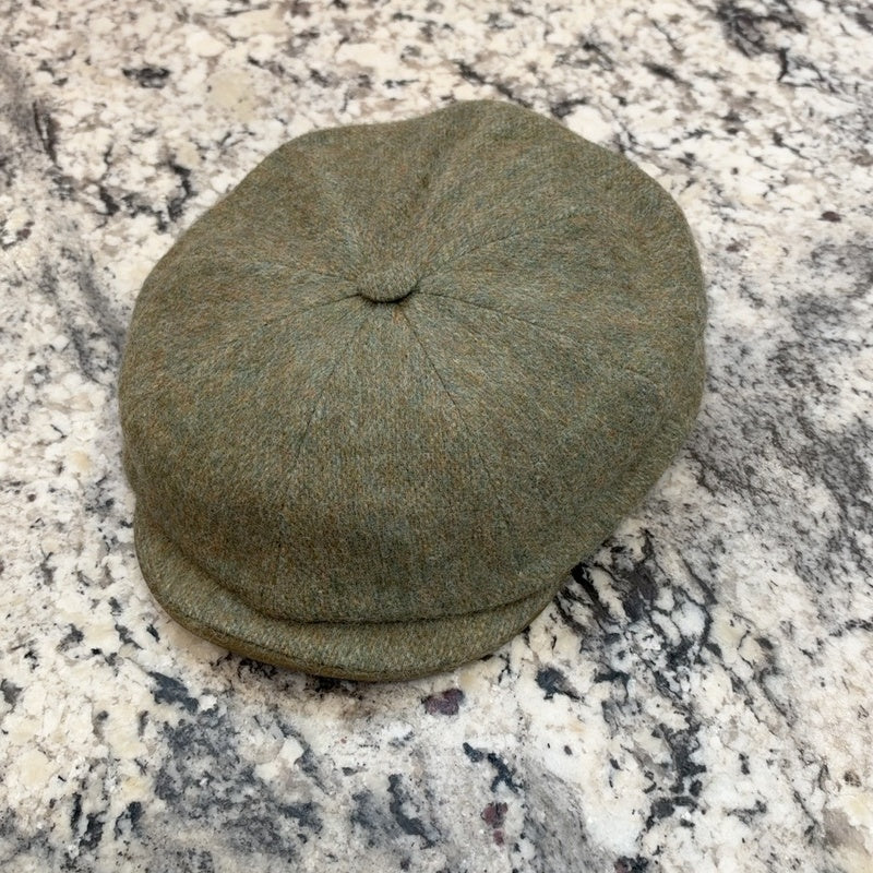 Alfonso d’Este Kyoto olive heather virgin wool newsboy 52276, angled view