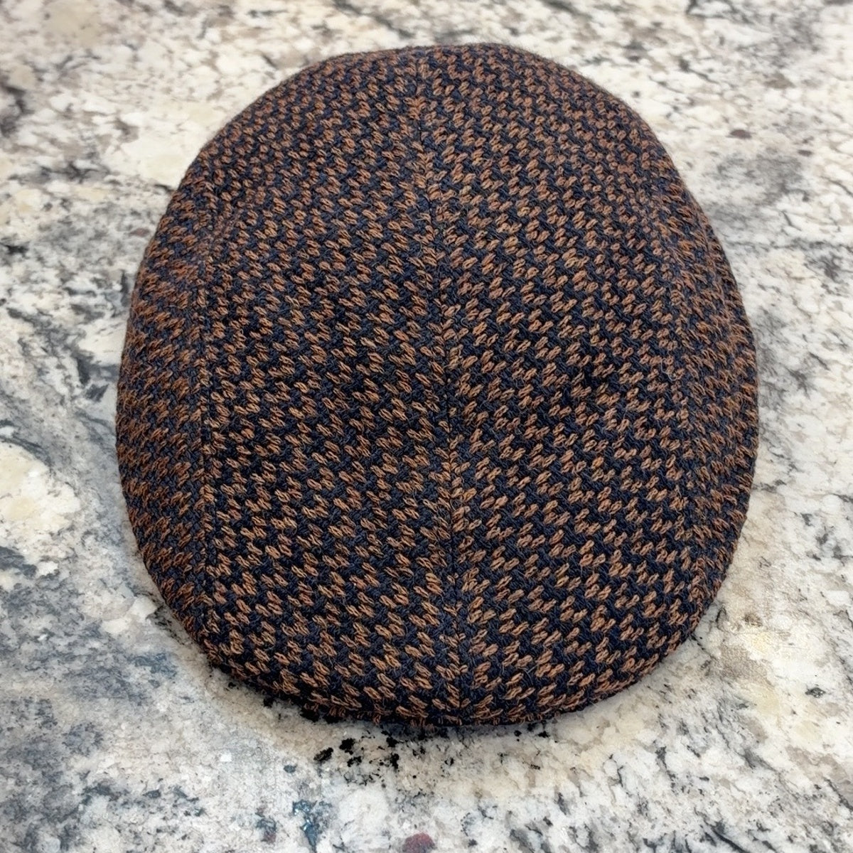 Alfonso d’Este Hannover navy and copper cap 52493, front view