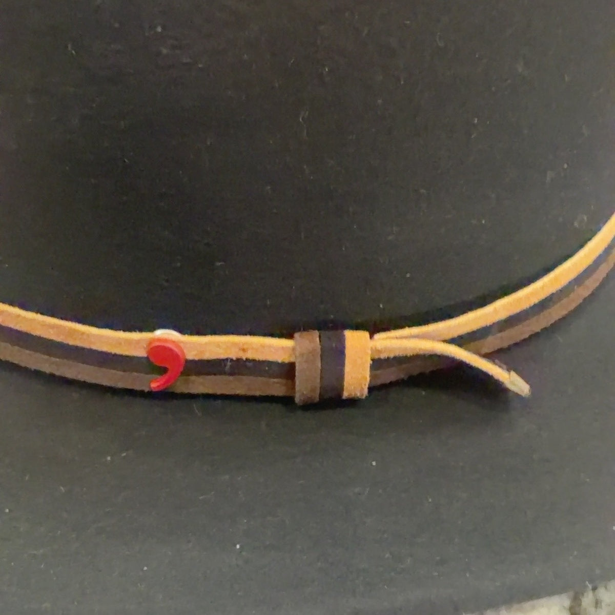 Tan brown and black band detail on Alfonso D’Este cowboy hat 52770