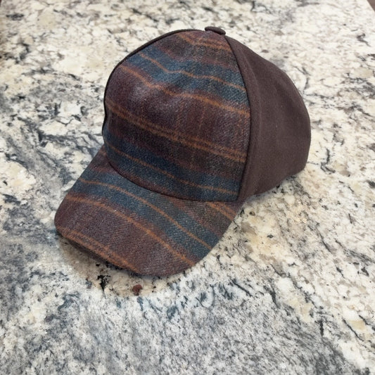 Alfonso d’Este 52901 blue and brown plaid snapback Trucker cap with solid brown panels