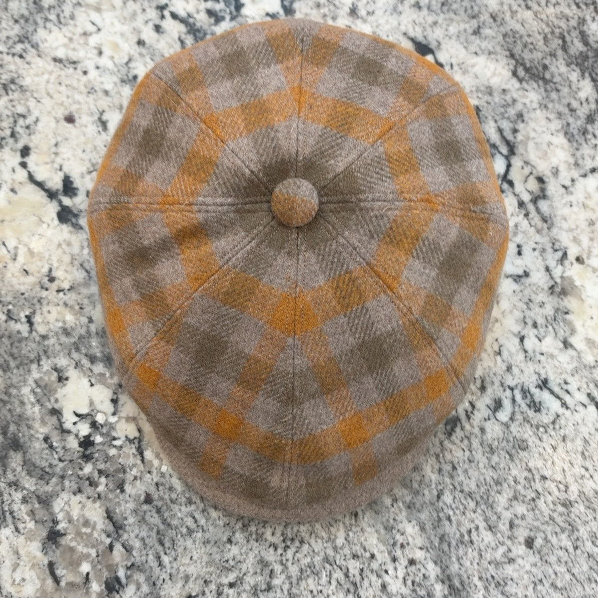 Alfonso D'Este orange and taupe plaid Napoli newsboy cap 52924, top view