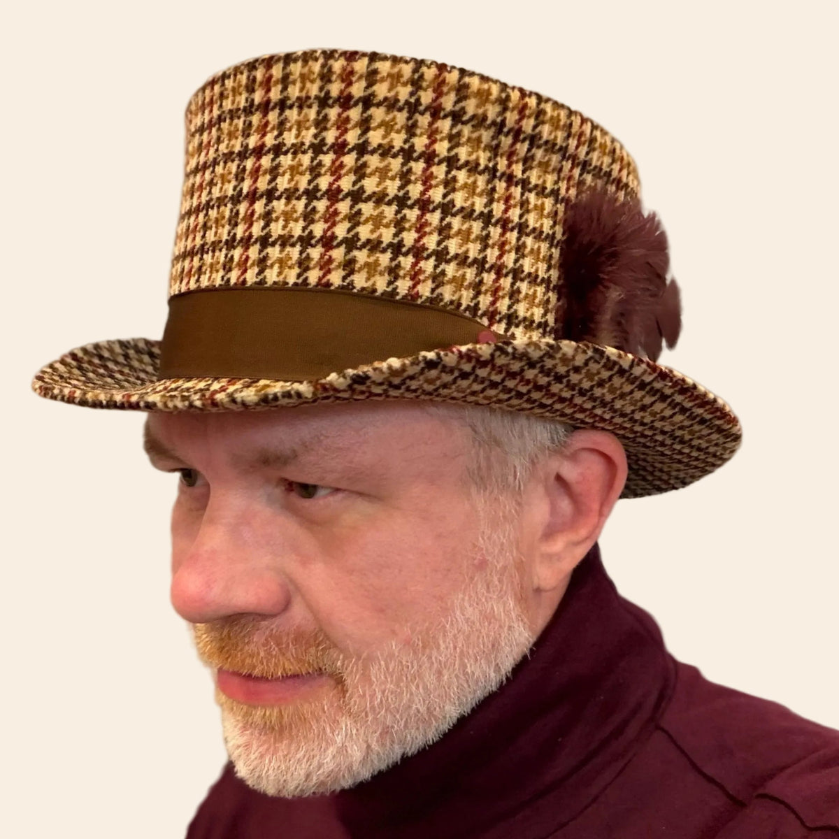 Alfonso d’Este Cilindro cotton check top hat 54968 shown being worn