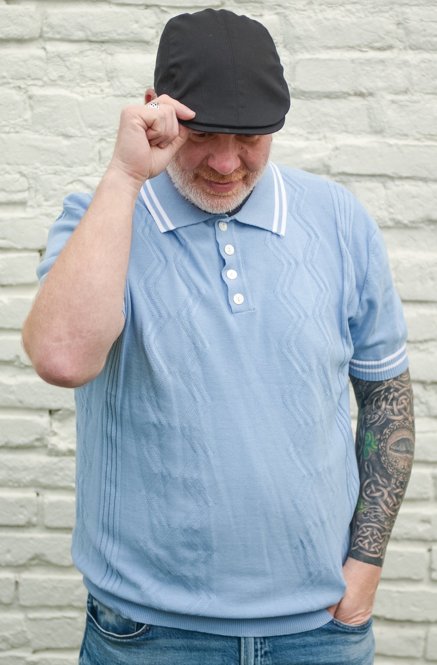 The Shade - Black Pub Cap by Hologramme Paris