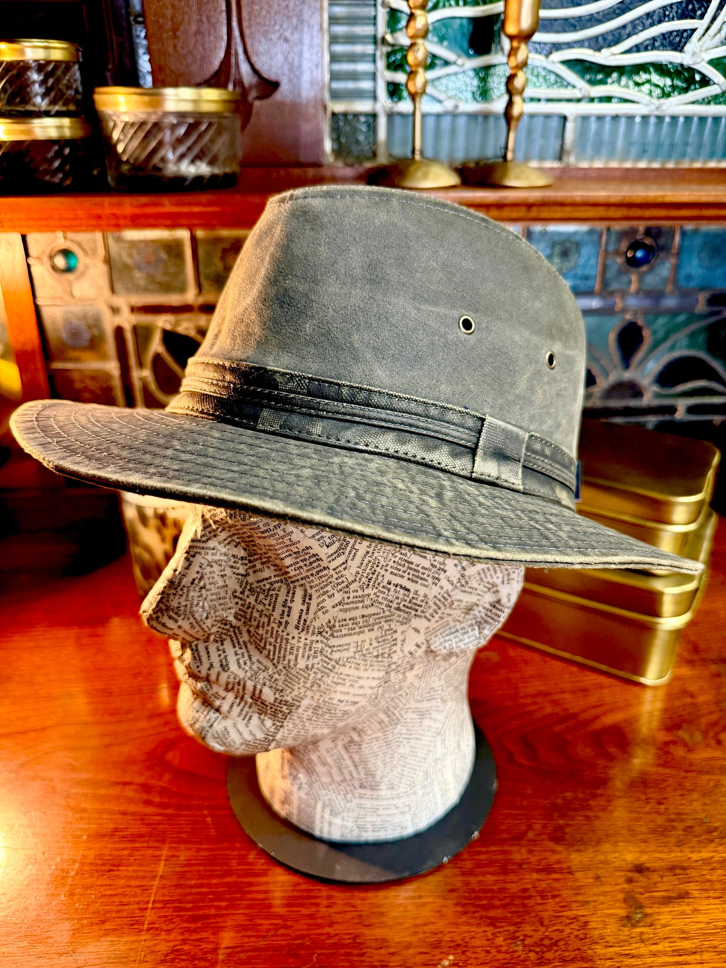 Weathered Cotton Outback Hat