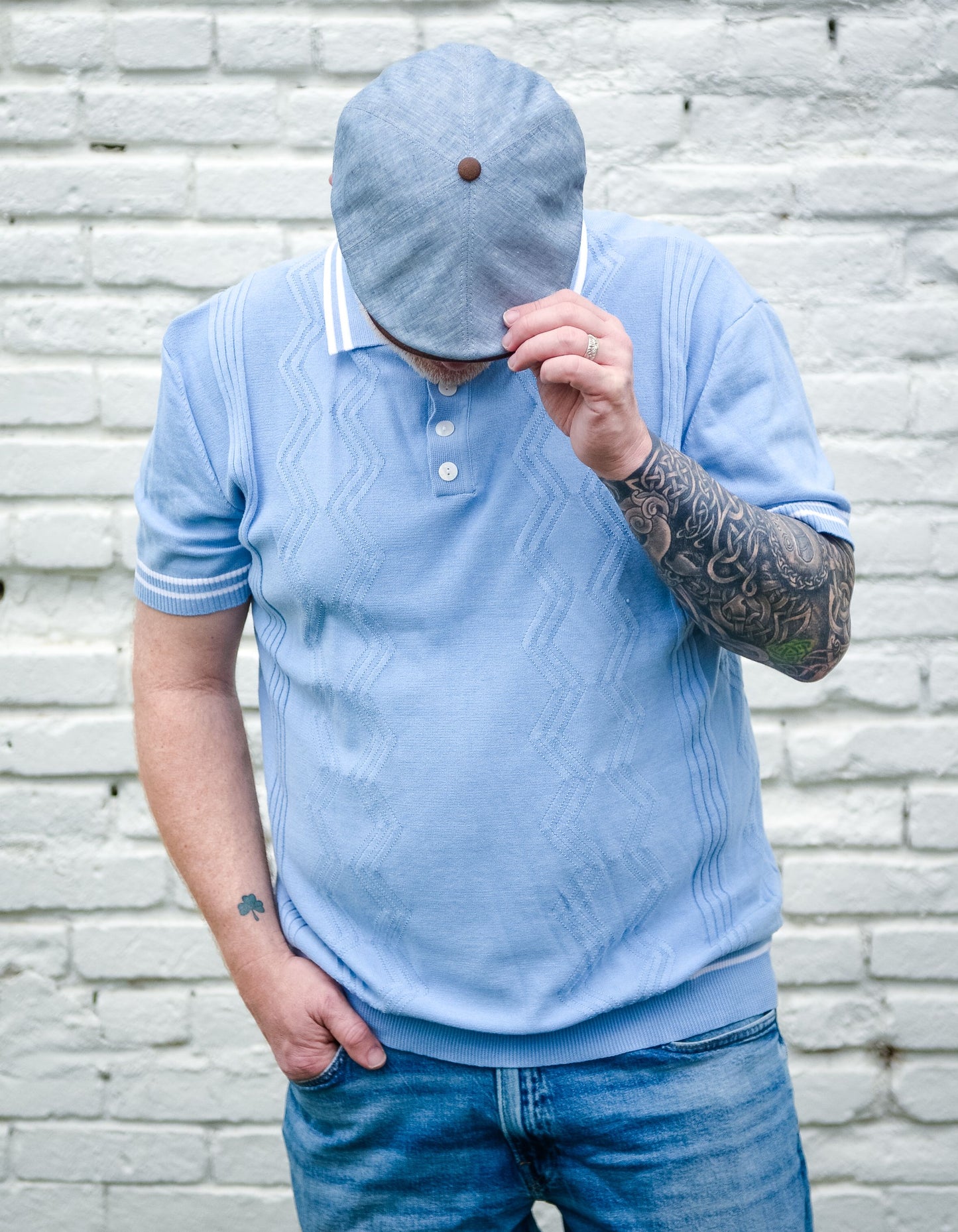 The LinenShelby Sky Blue Newsboy Cap by Hologramme Paris