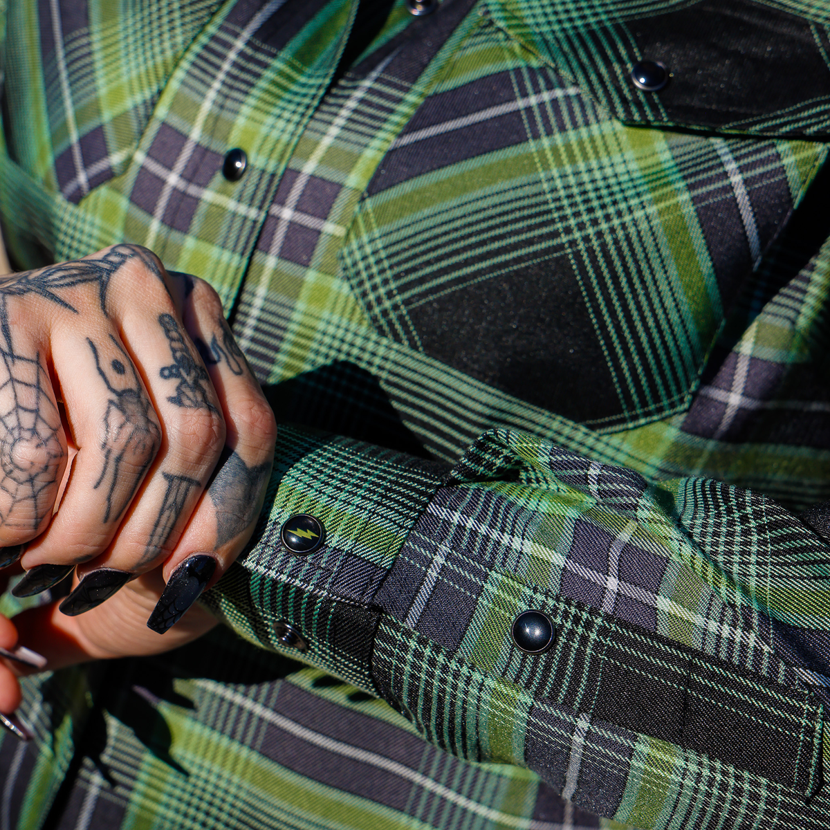 Women's Wretch flannel cuff and snap detail